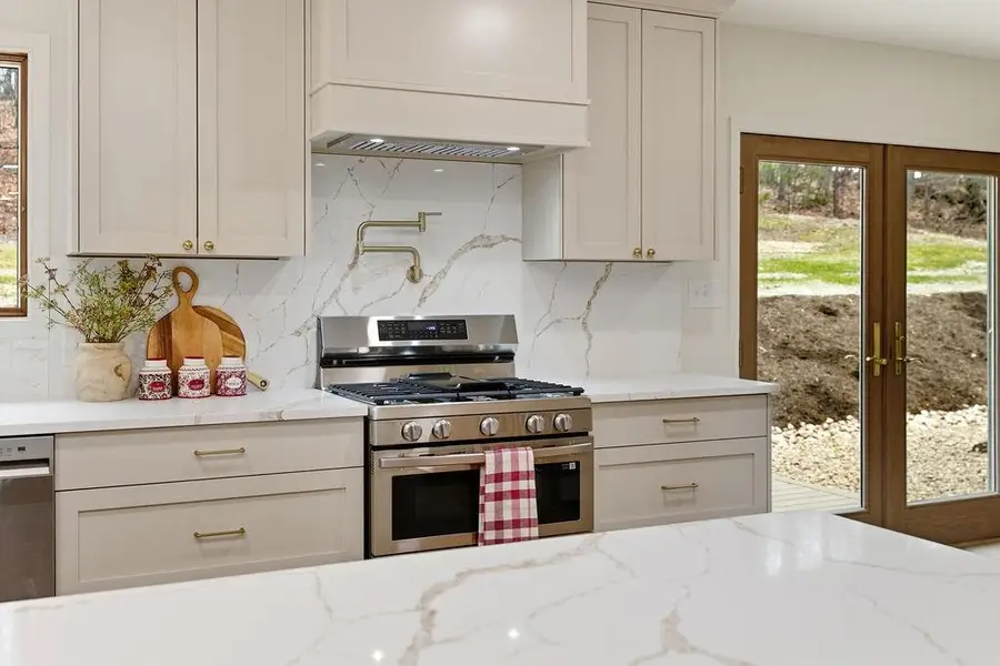 101 Brookwood Rd, Staunton, VA 24401 - Image #2