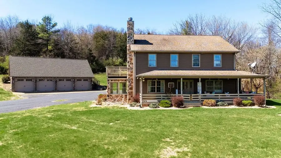 840 Commerce Rd, Staunton, VA 24401 - #2