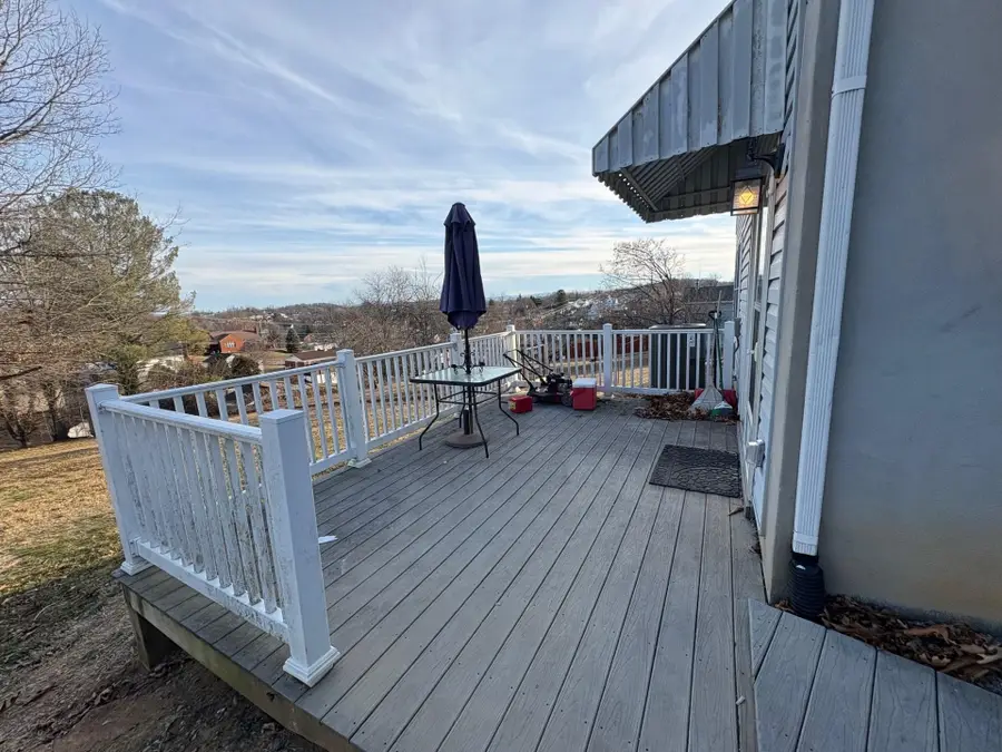 111 Skyline Ave, Staunton, VA 24401 - #3