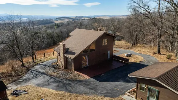 7386 Apple Ridge Dr, TIMBERVILLE, VA 22853