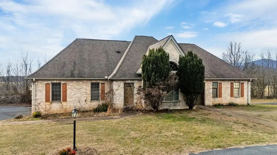 146 Westridge Dr, Churchville, VA 24421 - Image #3