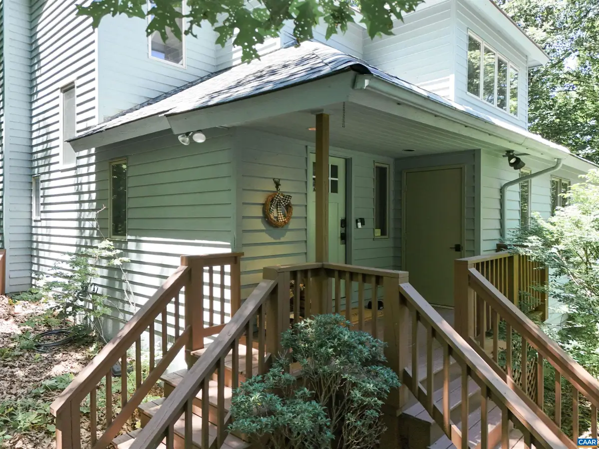 278 E Catoctin Dr, Wintergreen Resort, VA 22967 - Image #1