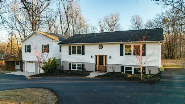 38 Shady Pond Ln, STUARTS DRAFT, VA 24477