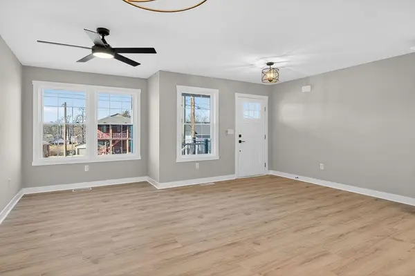 644 N Bayard Ave, WAYNESBORO, VA 22980