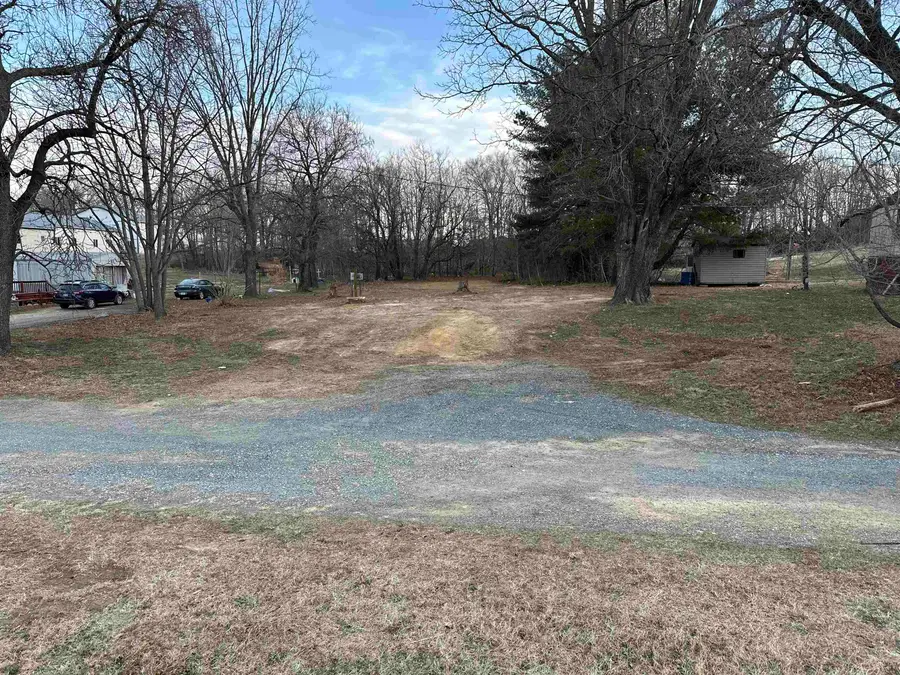 1636 Stuarts Draft Hwy, Stuarts Draft, VA 24477 - #3