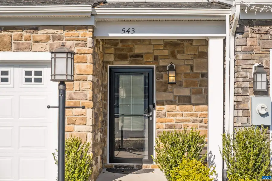 543 Crimson St, Crozet, VA 22932 - Image #3