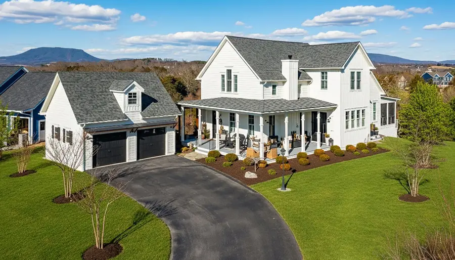 10 Cora Ln, Lexington, VA 24450 - Image #2