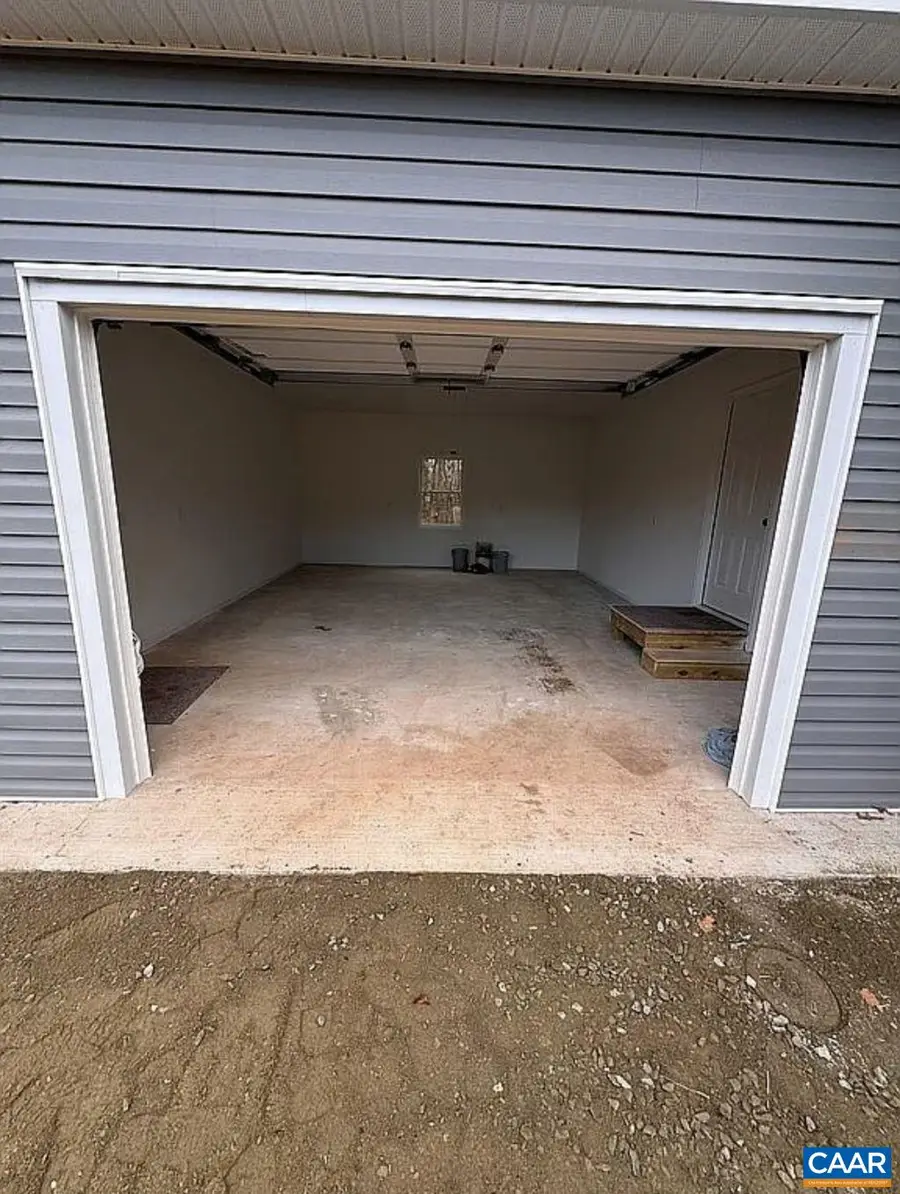 16033 Weakley Dr, Gordonsville, VA 22942 - #2