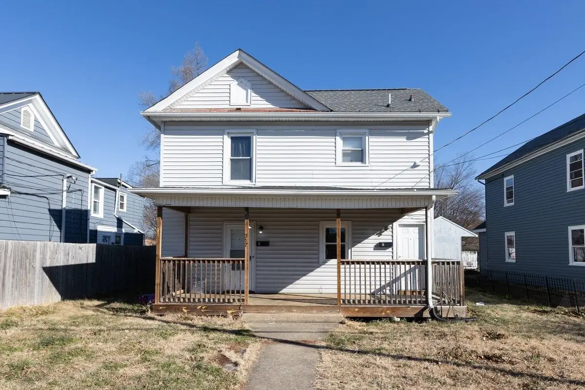 317 W 12th St, Waynesboro, VA 22980 - #1