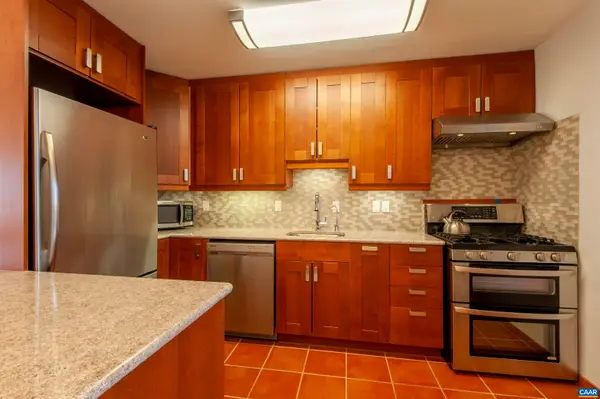 137 Hessian Hills Cir #3, CHARLOTTESVILLE, VA 22901