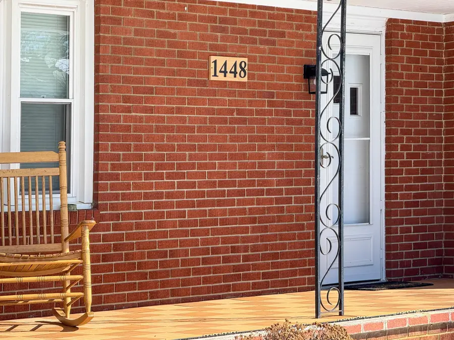 1448 Stuarts Draft Hwy, Stuarts Draft, VA 24477 - #3