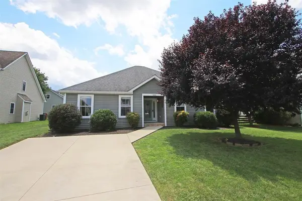 1066 Pendleton Dr, WAYNESBORO, VA 22980