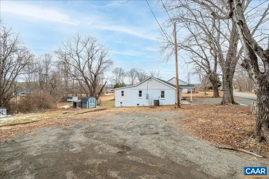 662 Celt Rd, Stanardsville, VA 22973 - #3