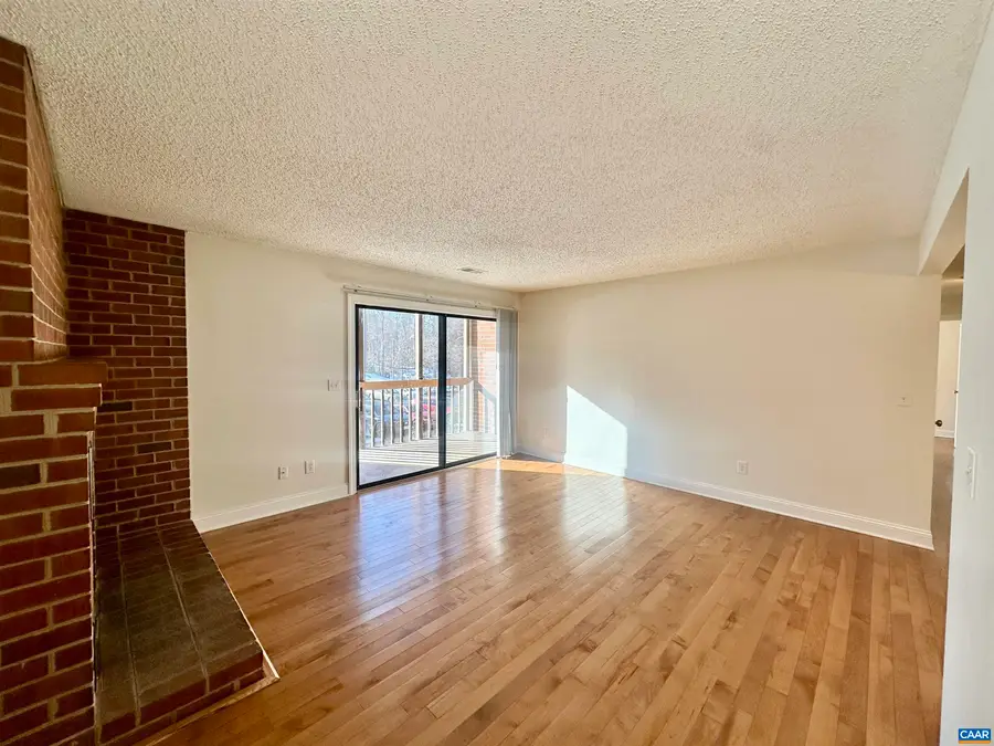 101 Turtle Creek Rd #5, Charlottesville, VA 22901 - #2