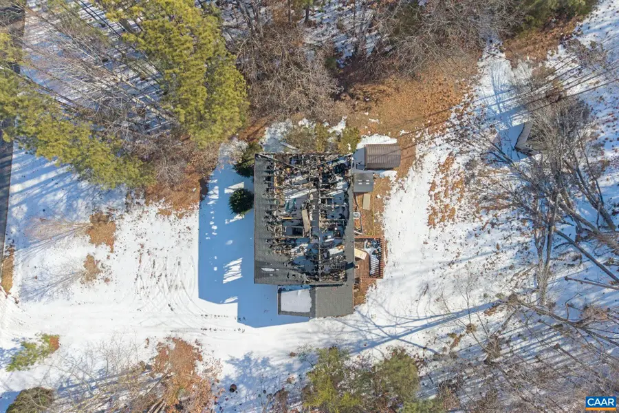 4238 Antioch Rd, Scottsville, VA 24590 - #2