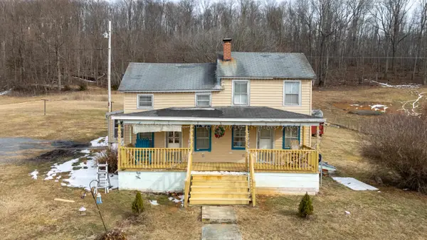 394 Ridge Rd, FAIRFIELD, VA 24435