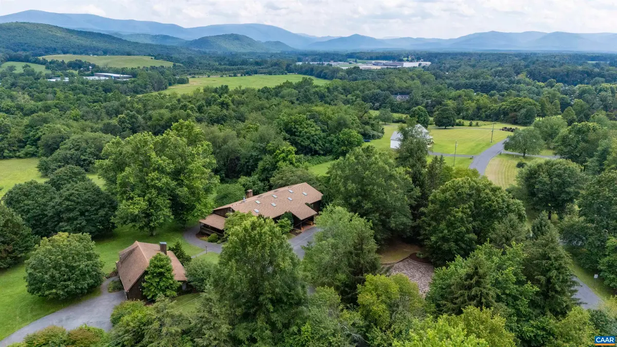 18 Providence Ln, Waynesboro, VA 22980 - #1