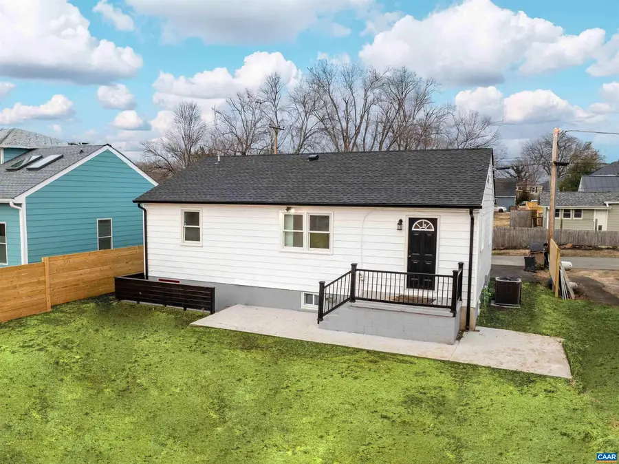 307 Spruce St, Charlottesville, VA 22902 - #2