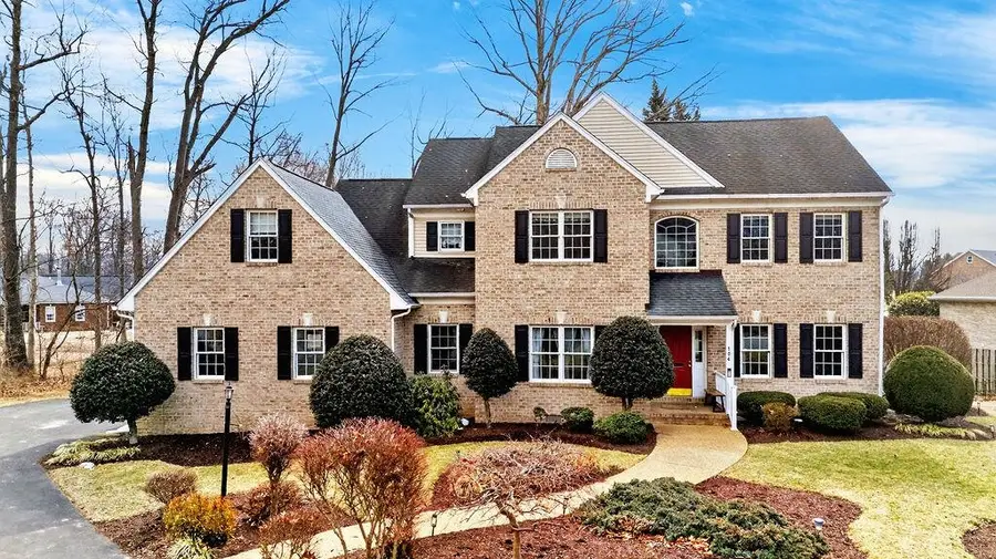 104 Pelham Woods Cir, Waynesboro, VA 22980 - #2