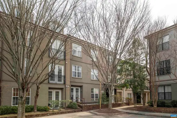 720 Walker Sq #4B, CHARLOTTESVILLE, VA 22903