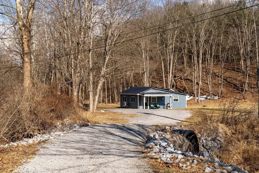 29 Shenandoah Mountain Rd, Sugar Grove, WV 26815 - #2