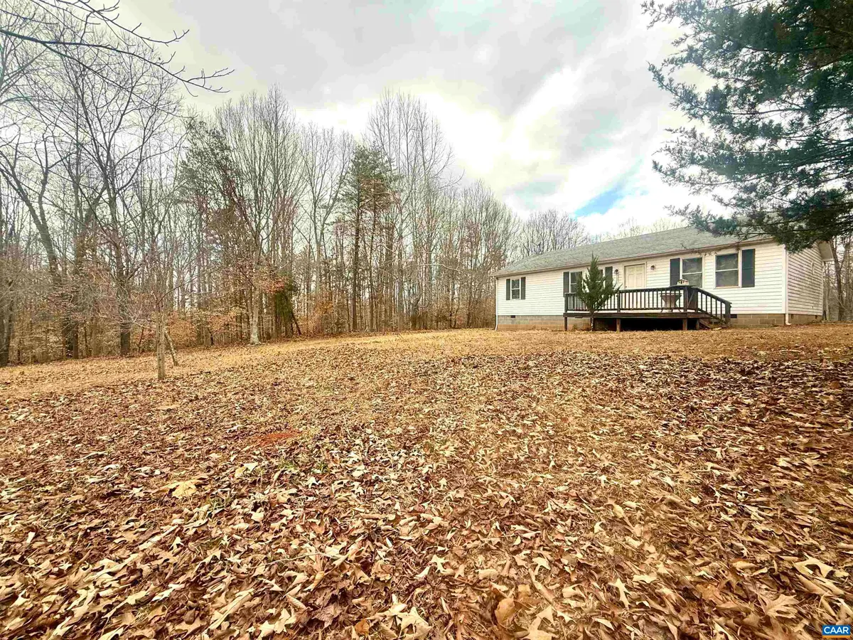 581 Brick House Rd, Louisa, VA 23093 - #1