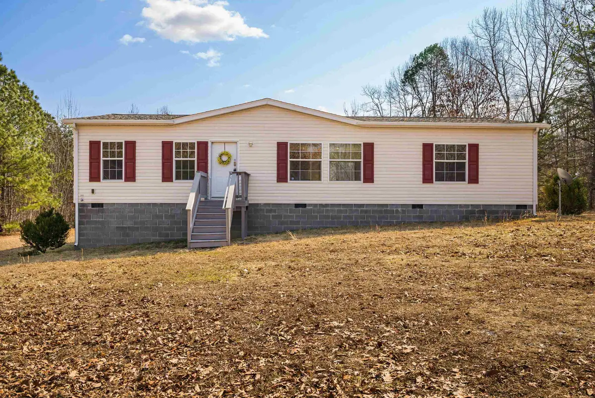 12090 S Constitution Rte, Scottsville, VA 24590 - #1