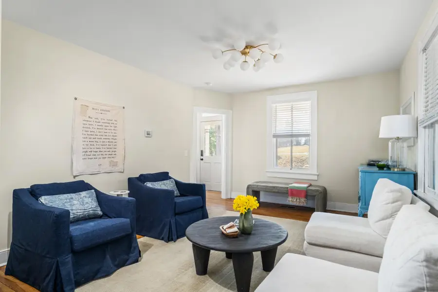 317 N Madison St, Staunton, VA 24401 - #3