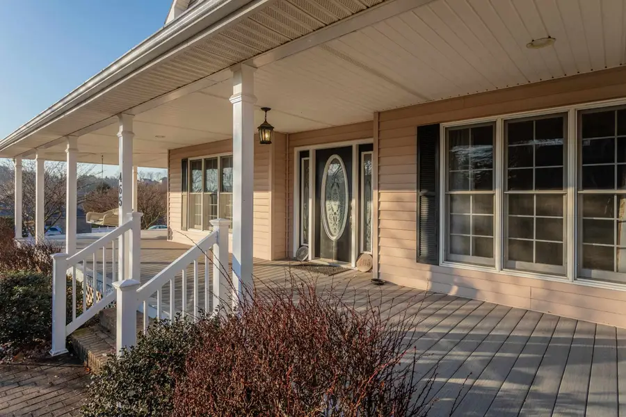 465 Confederacy Dr, Penn Laird, VA 22846 - #2
