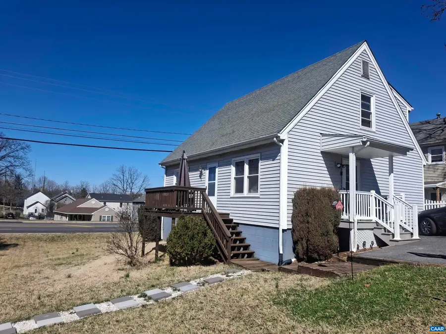 642 N Delphine Ave, Waynesboro, VA 22980 - #2