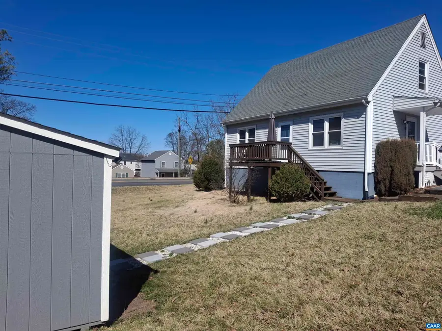 642 N Delphine Ave, Waynesboro, VA 22980 - #3