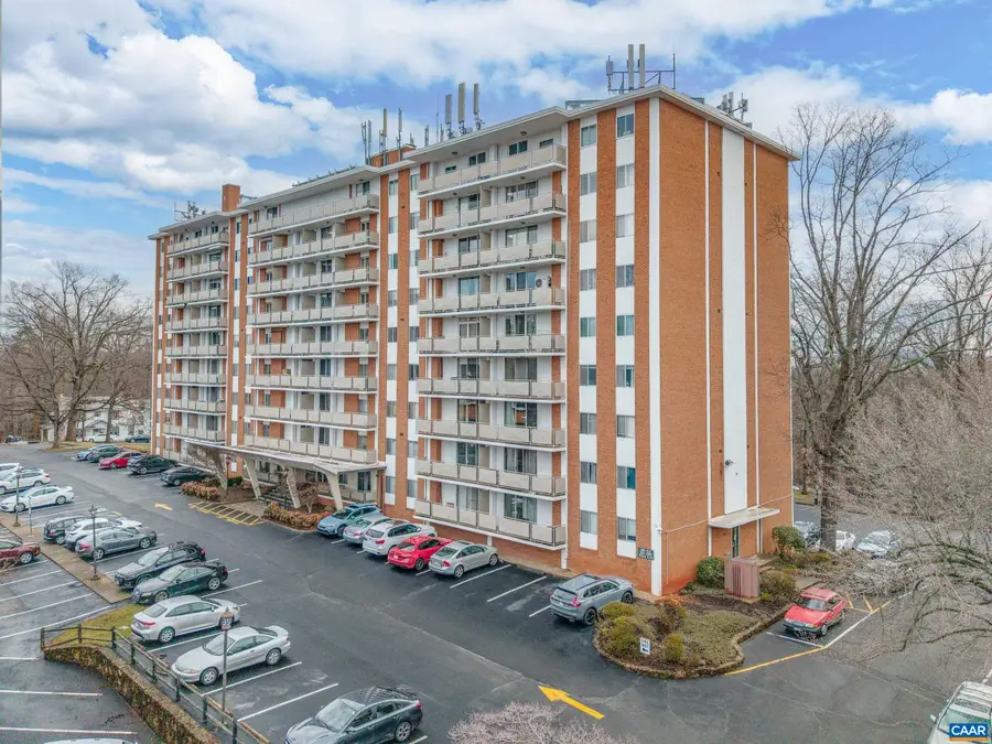 1800 Jefferson Park Ave #410, Charlottesville, VA 22903 - #2
