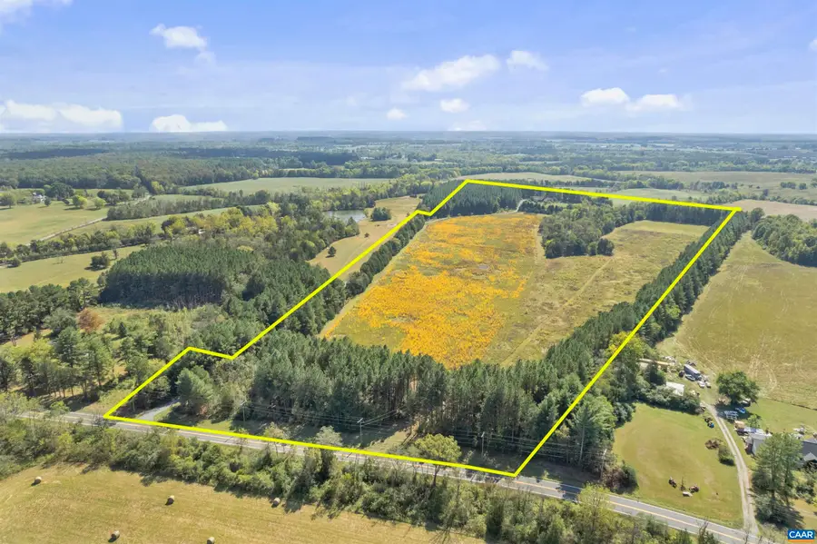 12048 Louisa Rd, Gordonsville, VA 22942 - #2