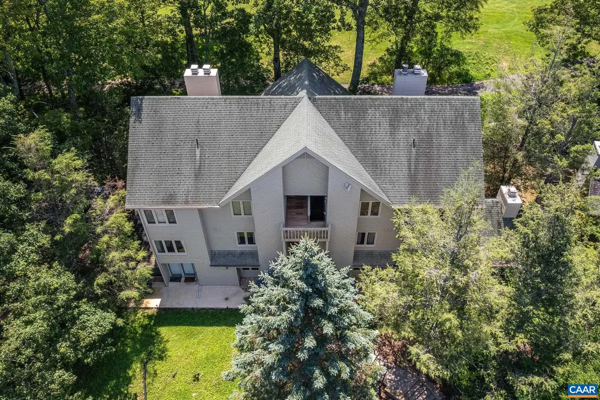 2230 Tanners Ridge Rd, Roseland, VA 22967 - #1