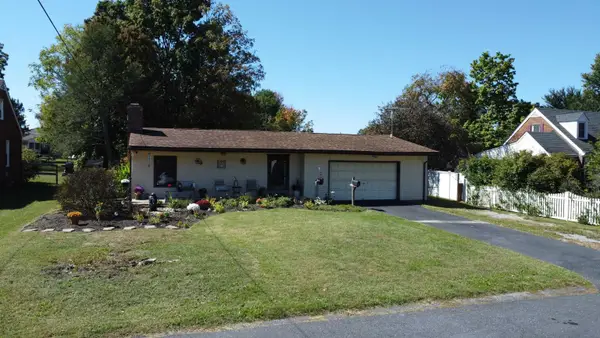 2108 Chase Ave, WAYNESBORO, VA 22980