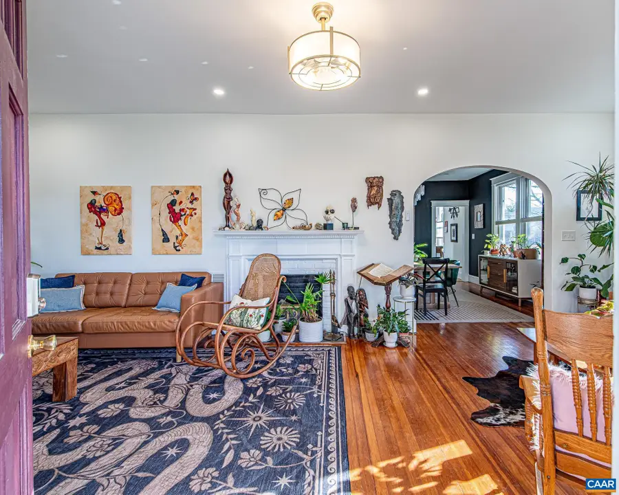 817 Henry Ave, Charlottesville, VA 22903 - #2