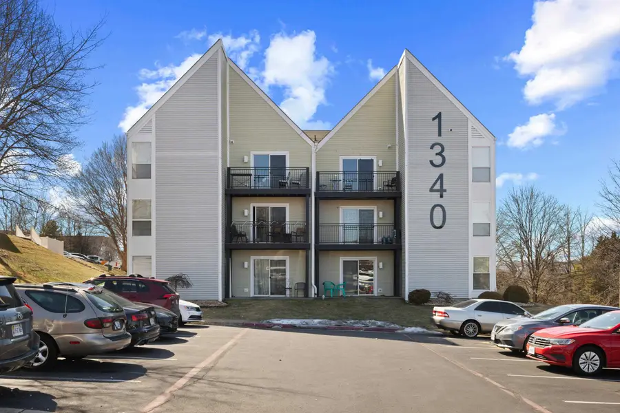 1340 Hunters Rd #D, Harrisonburg, VA 22801 - #2