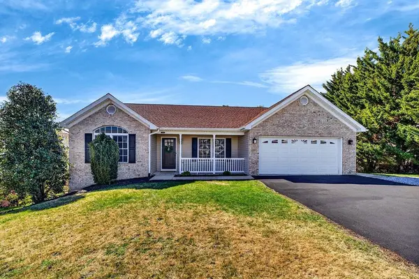 70 Windsor Dr, FISHERSVILLE, VA 22939