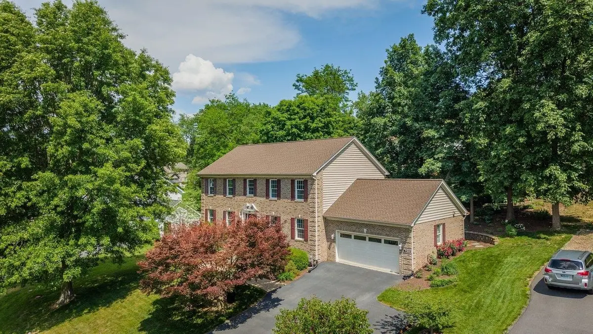 760 Confederacy Dr, Penn Laird, VA 22846 - #1