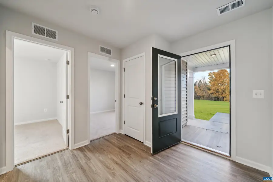 348 Trailfork Rd, Barboursville, VA 22923 - #2