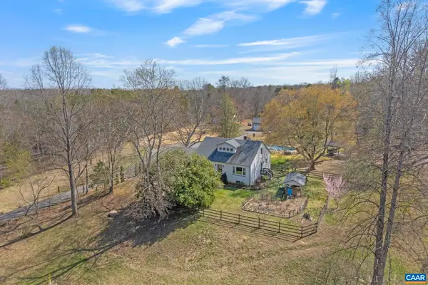 4941/4939 Richmond Rd, KESWICK, VA 22947