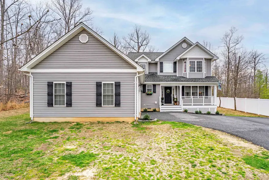 406 Woodland Dr, Luray, VA 22835 - #2