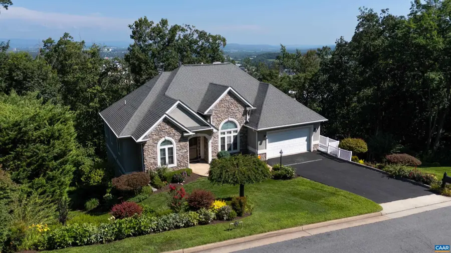 137 Diamond Ct, Harrisonburg, VA 22801 - #3