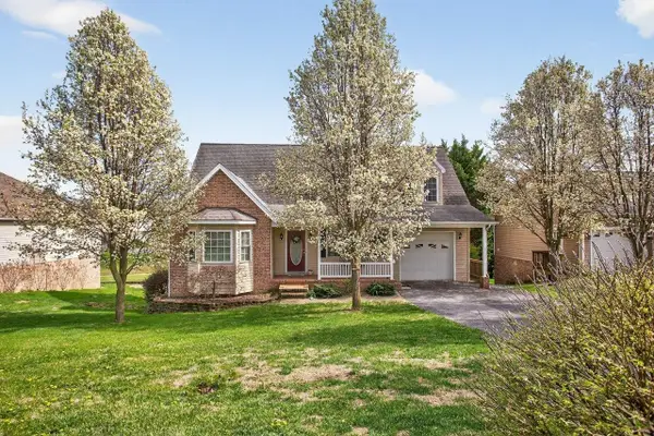 145 Sugar Mill Ln, WEYERS CAVE, VA 24486