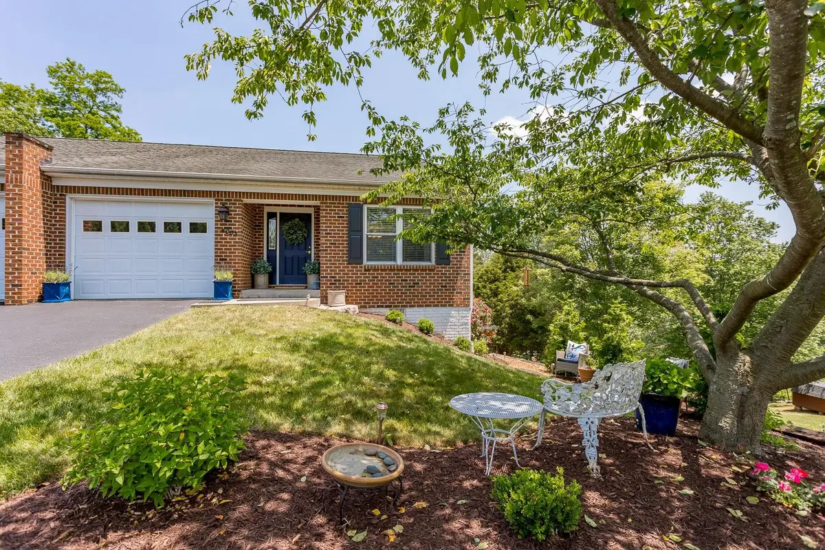 4003 Pirkey Ln, Massanetta Springs, VA 22801 - #1