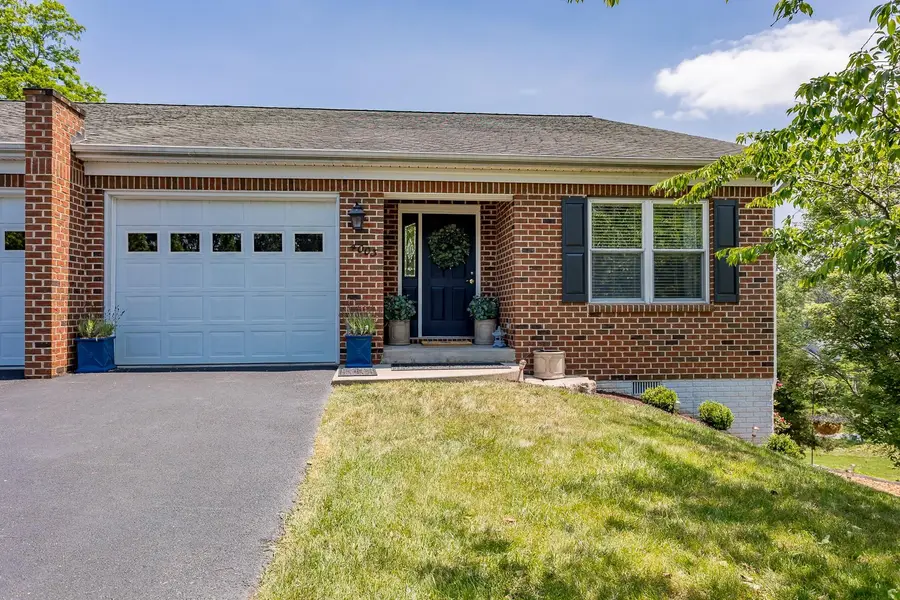 4003 Pirkey Ln, Massanetta Springs, VA 22801 - #3