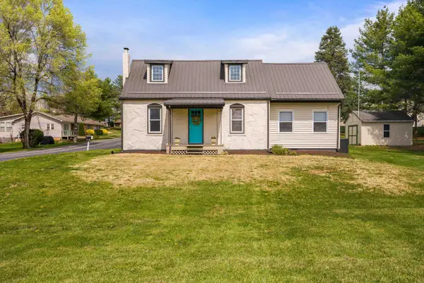 15 Romaine Ln, STUARTS DRAFT, VA 24477