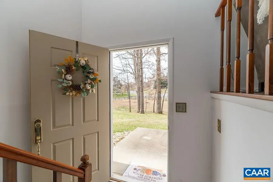 97 Lumber Ln, Barboursville, VA 22923 - #2