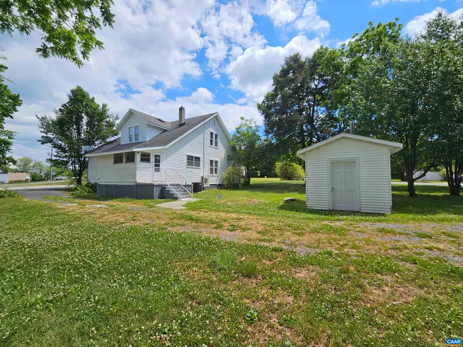74 Conner St, Dillwyn, VA 23936 - #2
