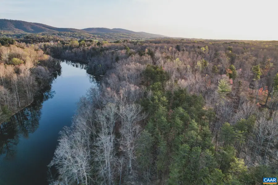 42 Shadwell Rd, Keswick, VA 22947 - #3